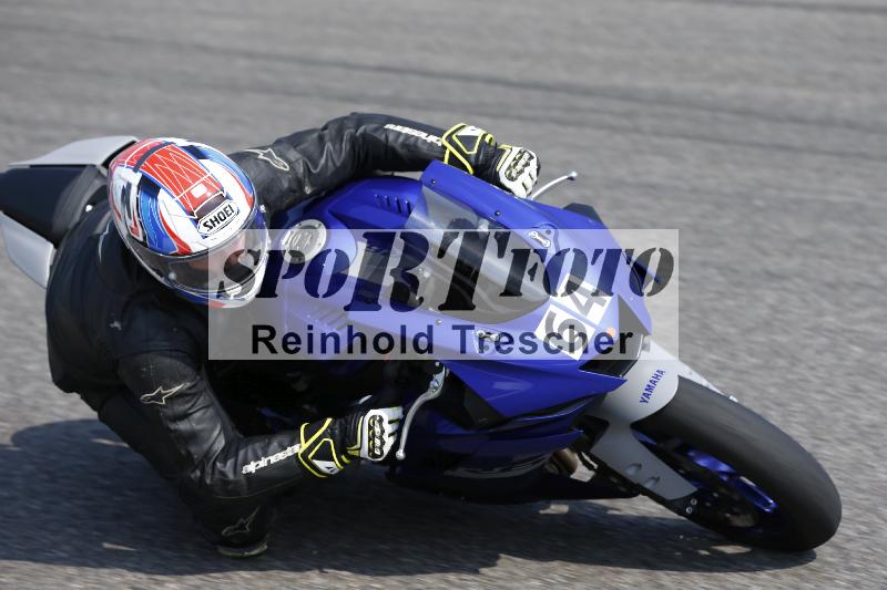 Archiv-2025/49 26.08.2025 Cornu Master School ADR/rot-rouge/64